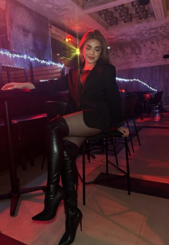 Вероника, Г. Каргат